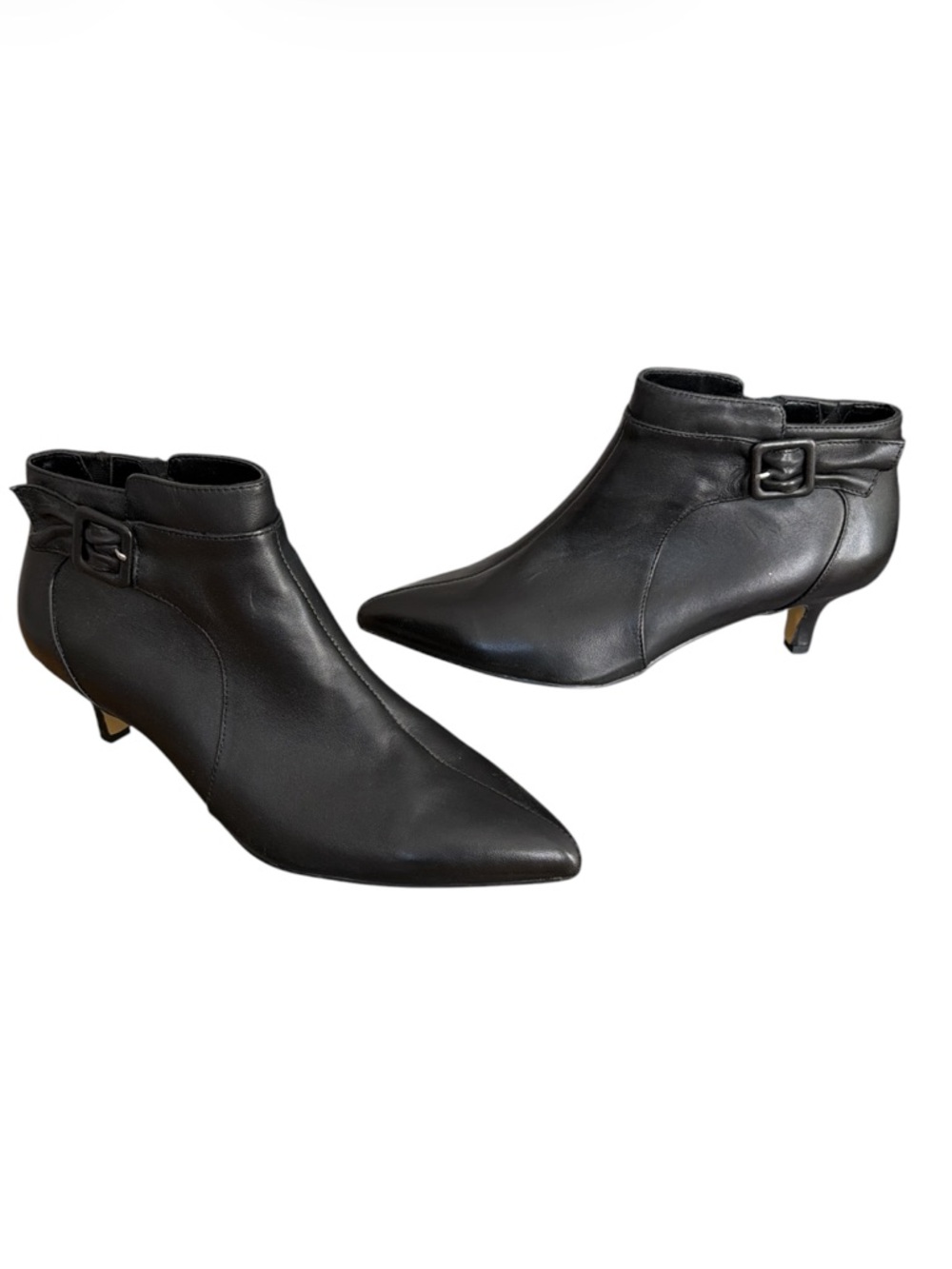 NWOT Bella Vita Bindi Black Leather Ankle Bootie Kitten Heel Size 8 W